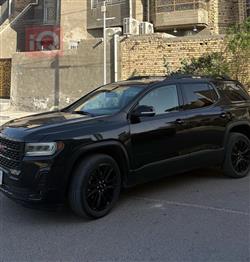 GMC Acadia